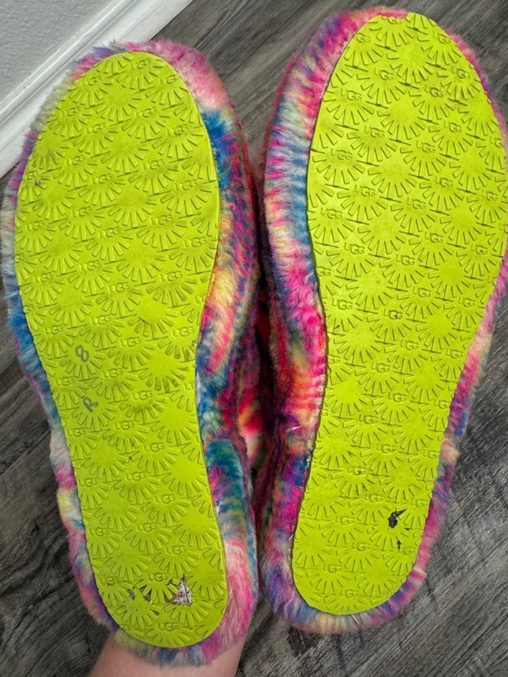 Ugg Fluff Yeah Slide Slippers Pixelate Size 6 Multicolor Tie Dye - Picture 5 of 6